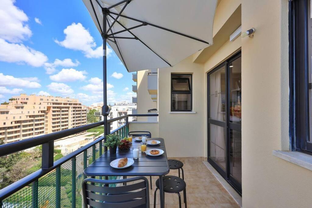 Seaside Serenity Apartment Portimão Eksteriør bilde